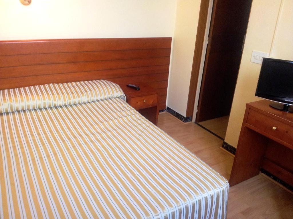Hotel Toledano Ramblas Barcelona Habitación foto